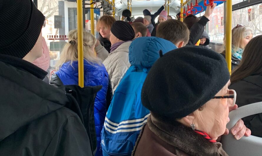 «Как добраться до нужной остановки в хорошем настроении»: рассказываем о проблемах 40-го автобуса